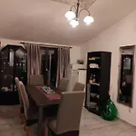 Slim I Sobe Μεντουλίν