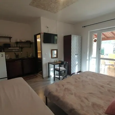 Slim I Sobe Pensjonat Medulin