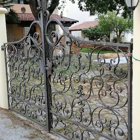 Slim I Sobe 3* Medulin