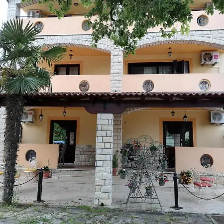 Guest house Slim I Sobe *