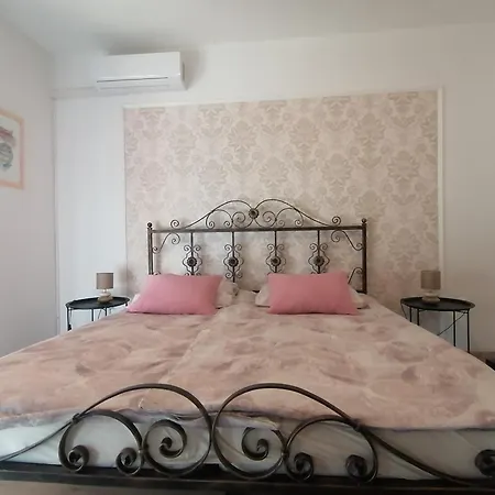 Slim I Sobe Guest house *