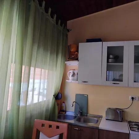 Guest house Slim I Sobe