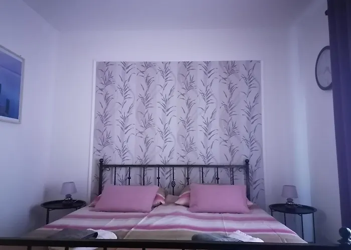 Gasthuis Slim I Sobe 3*