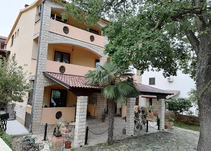 Slim I Sobe 게스트하우스